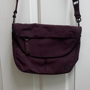 Lululemon All Night Festival Bag - Deep Plum